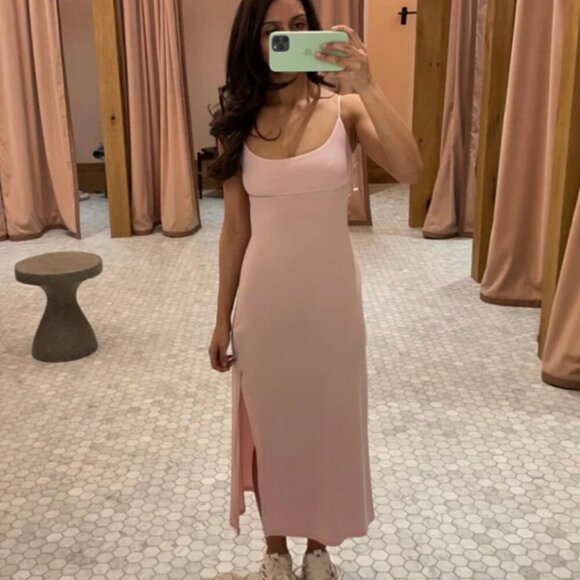 Aritzia Wilfred Dreamweaver Midi Slit Tie Back Dress Pale Pink Size Medium - Picture 2 of 5